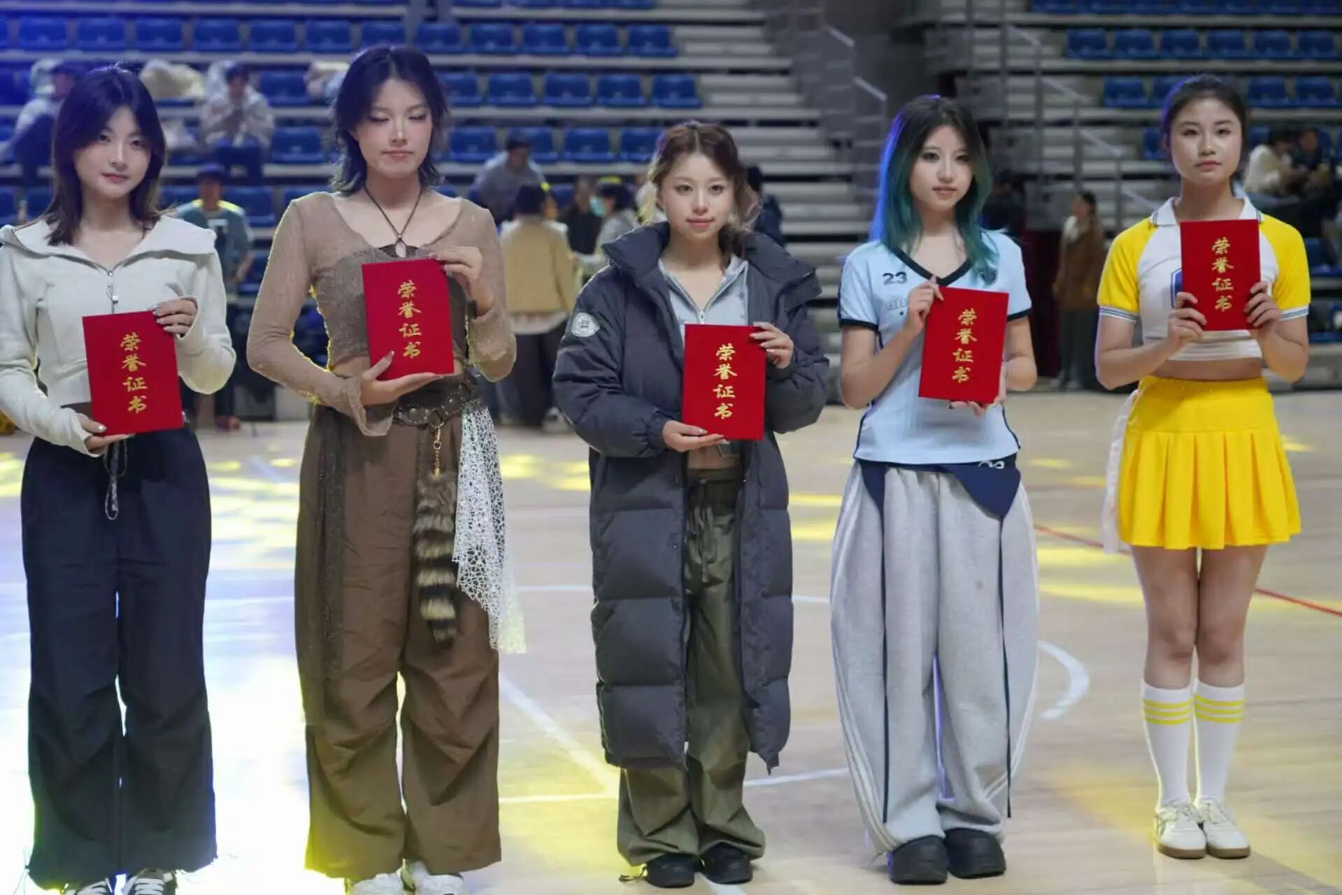 微信图片_2025-11-21_224742_427.jpg